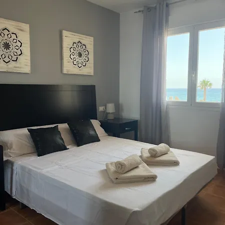 Casa Manila Primera Linea De Playa موخاكار
